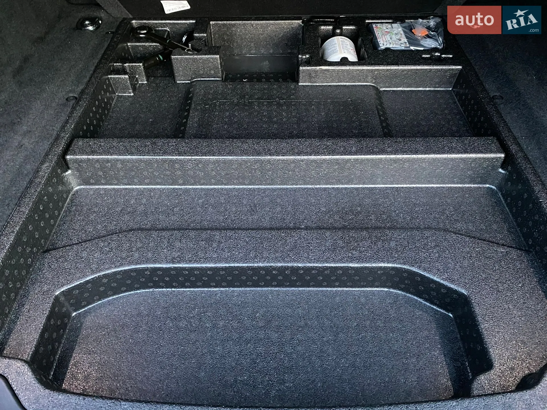 2019 Jaguar I-Pace - мініатюра 126