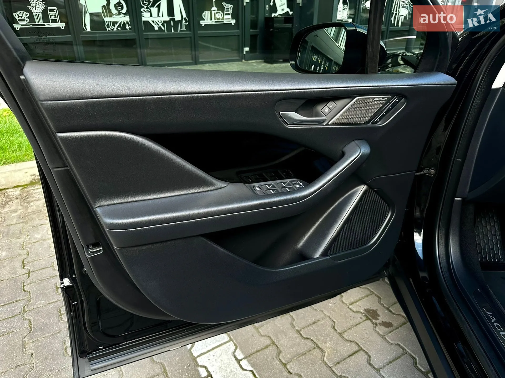 2020 Jaguar I-Pace - мініатюра 17