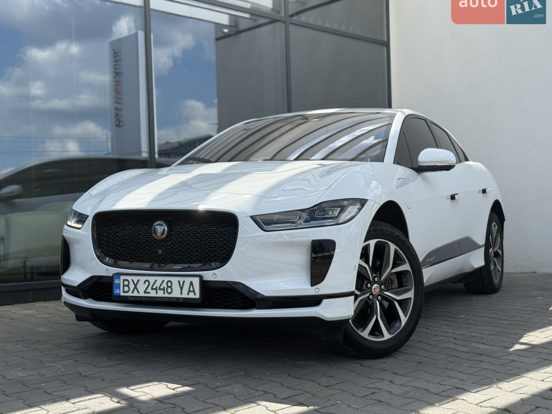 2020 Jaguar I-Pace - мініатюра 13