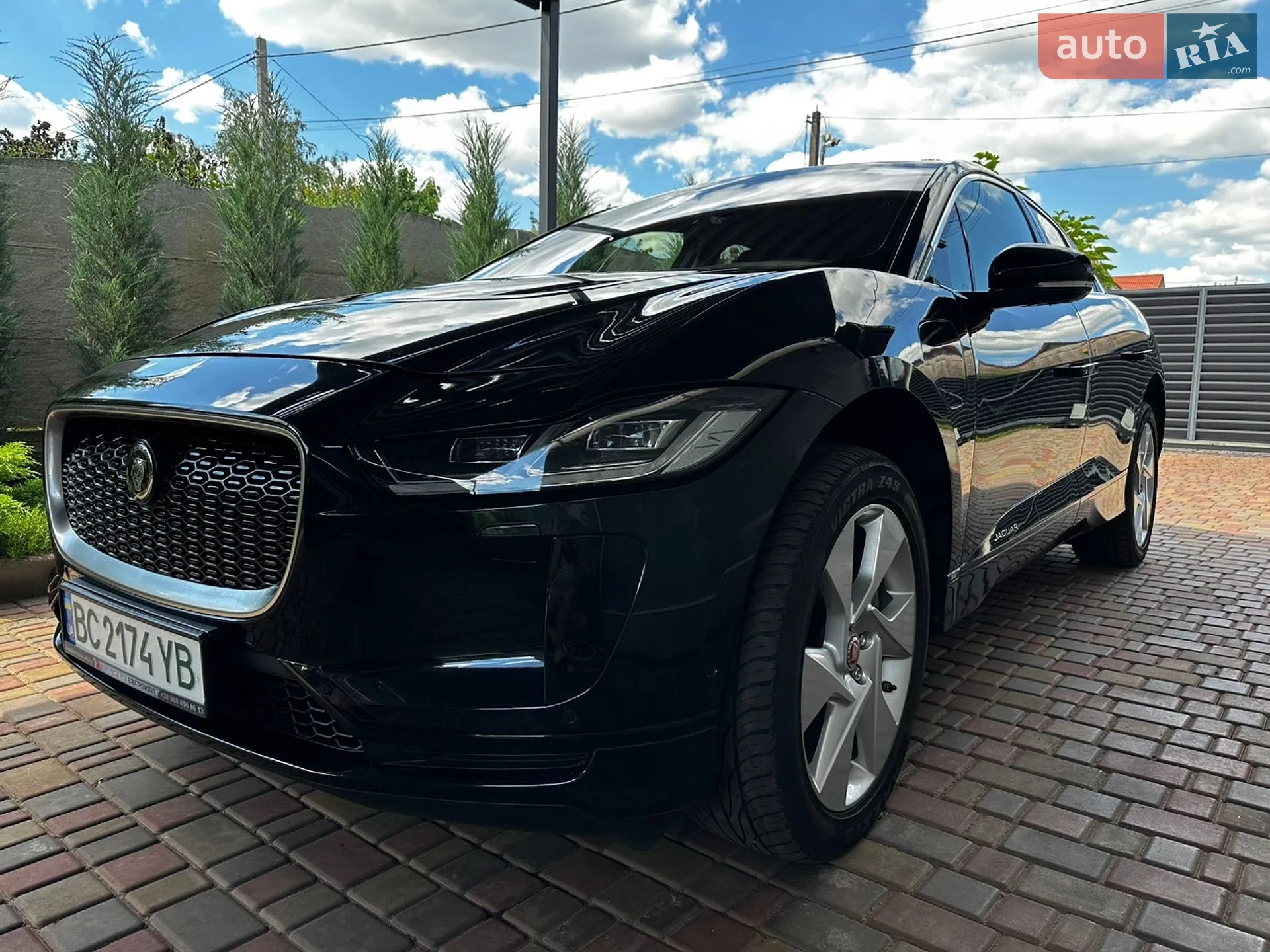 2019 Jaguar I-Pace - мініатюра 4