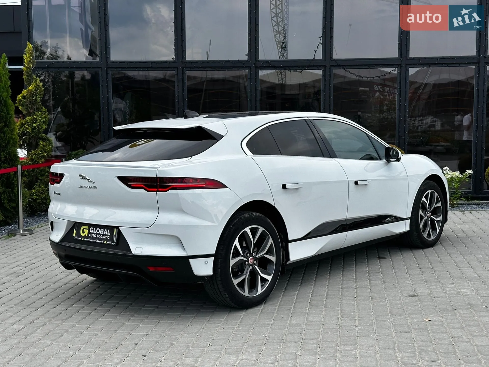 2020 Jaguar I-Pace - мініатюра 11