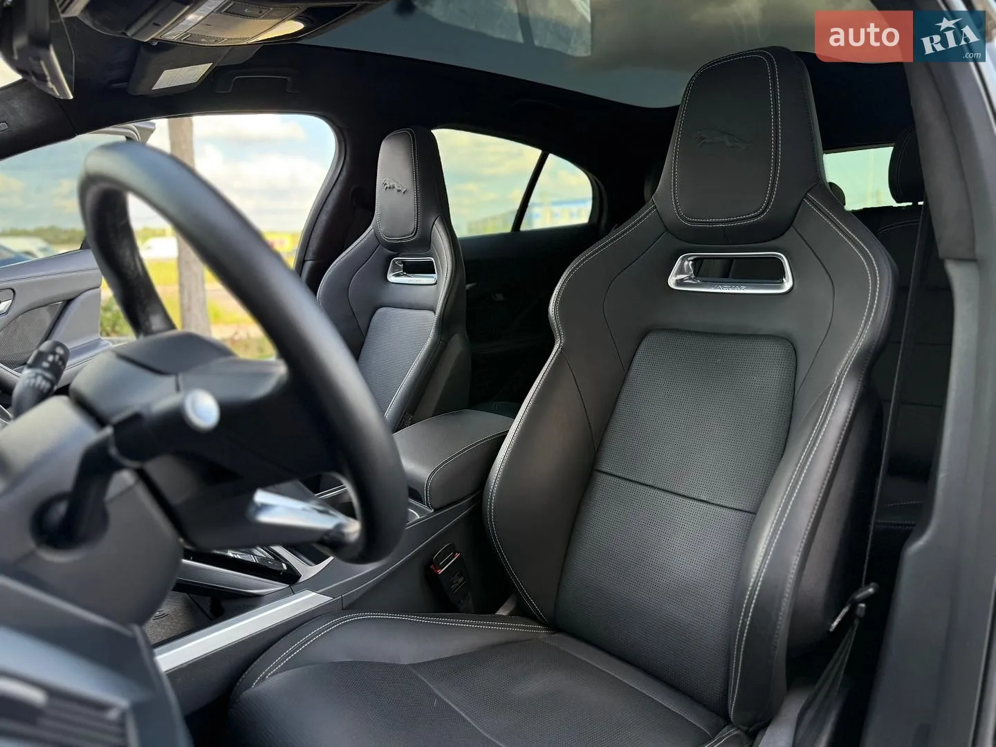 2023 Jaguar I-Pace - мініатюра 32