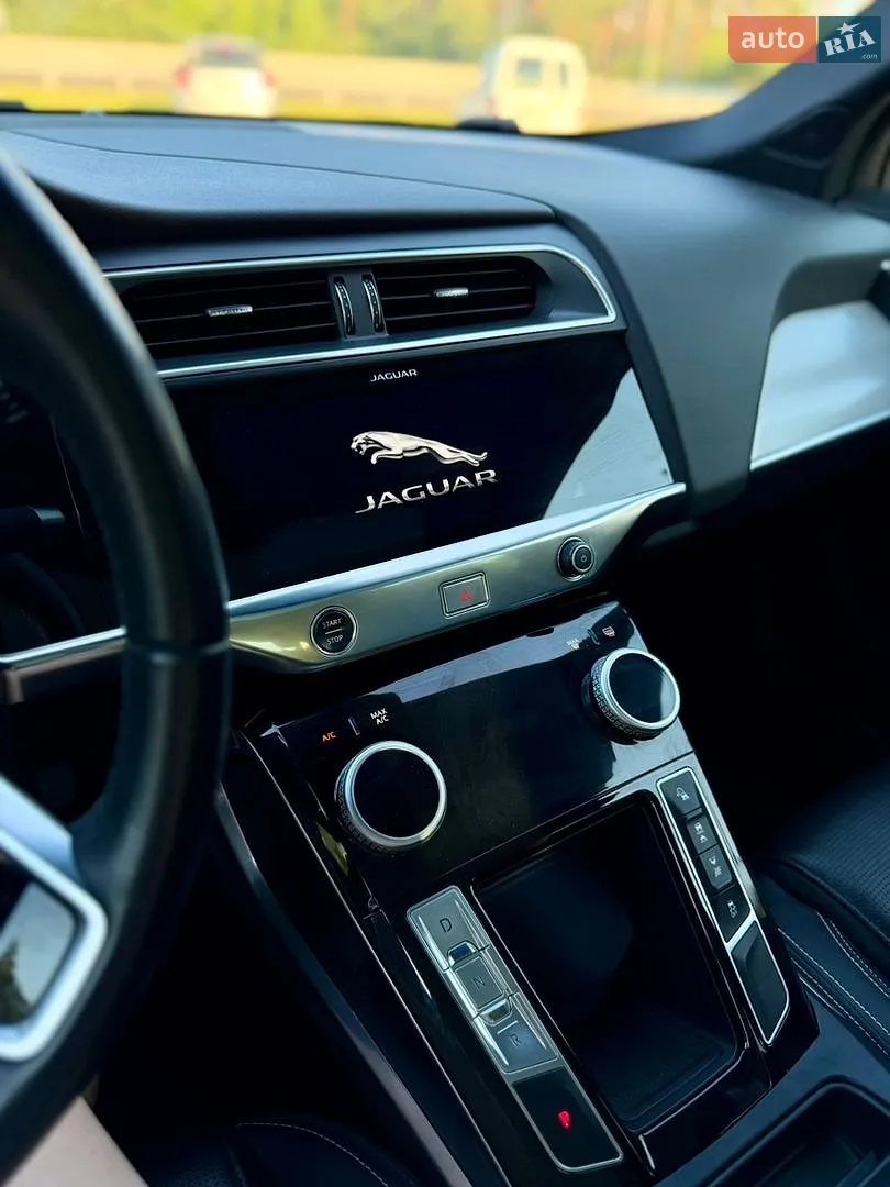 2019 Jaguar I-Pace - мініатюра 10