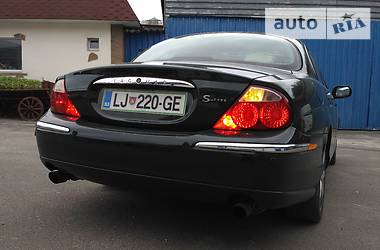 Седан Jaguar S-Type 2001 в Киеве