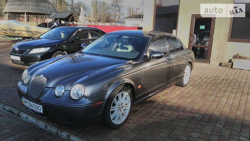 Jaguar S-Type 2007 года