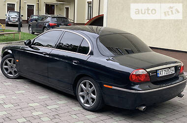 Седан Jaguar S-Type 2004 в Ивано-Франковске