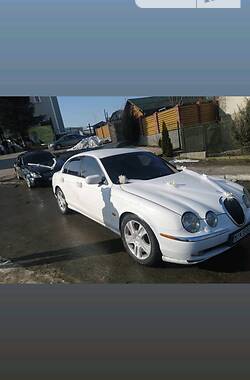 Седан Jaguar S-Type 1999 в Львове