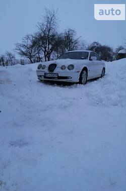 Седан Jaguar S-Type 1999 в Львове