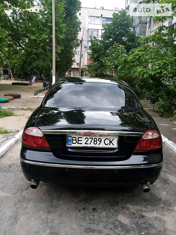 Седан Jaguar S-Type 2006 в Николаеве