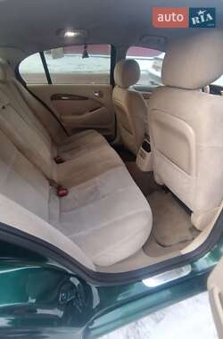Седан Jaguar S-Type 2002 в Броварах