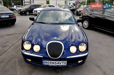 Седан Jaguar S-Type 2001 в Львові