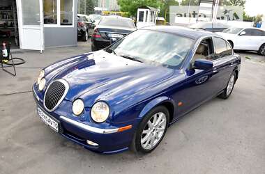 Седан Jaguar S-Type 2001 в Львові