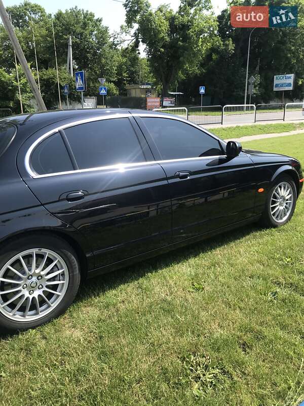 Седан Jaguar S-Type 2006 в Владимире