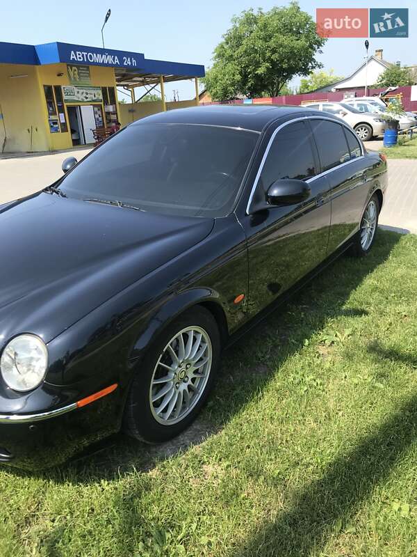 Седан Jaguar S-Type 2006 в Владимире