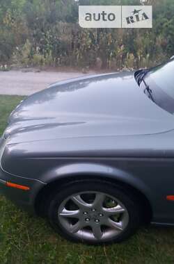 Седан Jaguar S-Type 2006 в 
