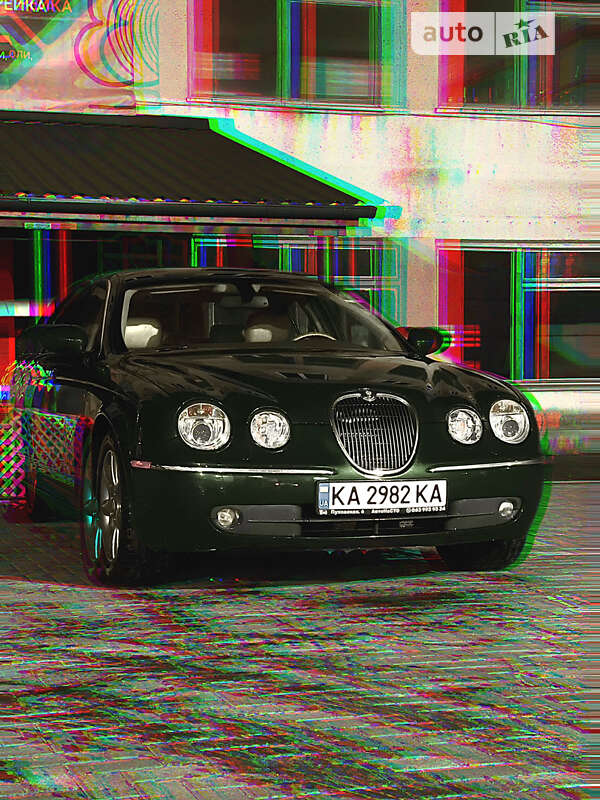 Седан Jaguar S-Type 2004 в Киеве