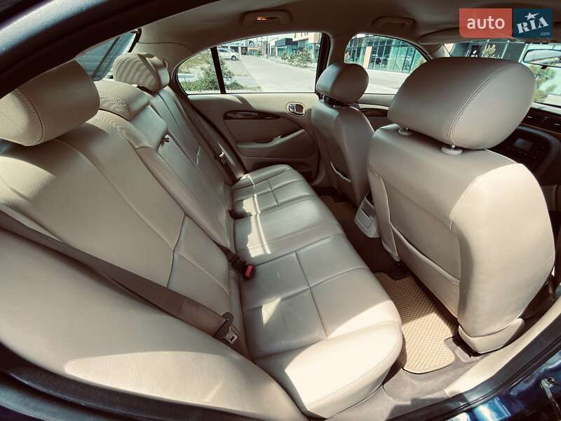 Седан Jaguar S-Type 2006 в Хмельницькому