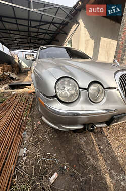Седан Jaguar S-Type 2001 в 