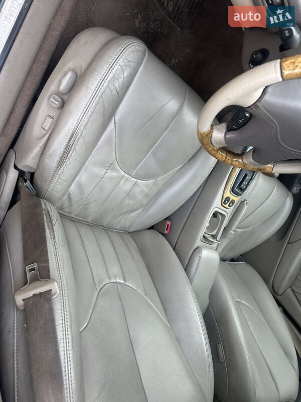 Седан Jaguar S-Type 2000 в Житомире