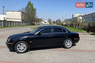 Седан Jaguar S-Type 2004 в 