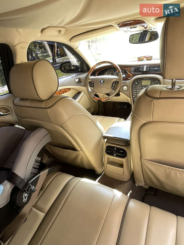 Седан Jaguar S-Type 2007 в Киеве