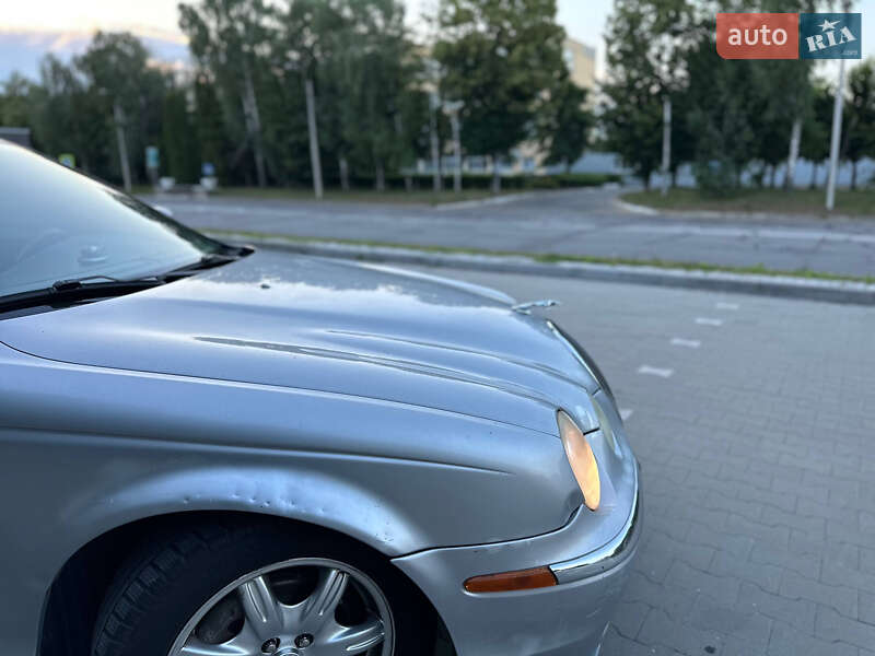 Седан Jaguar S-Type 2000 в Белой Церкви