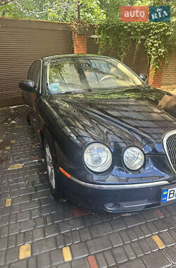 Седан Jaguar S-Type 2004 в 
