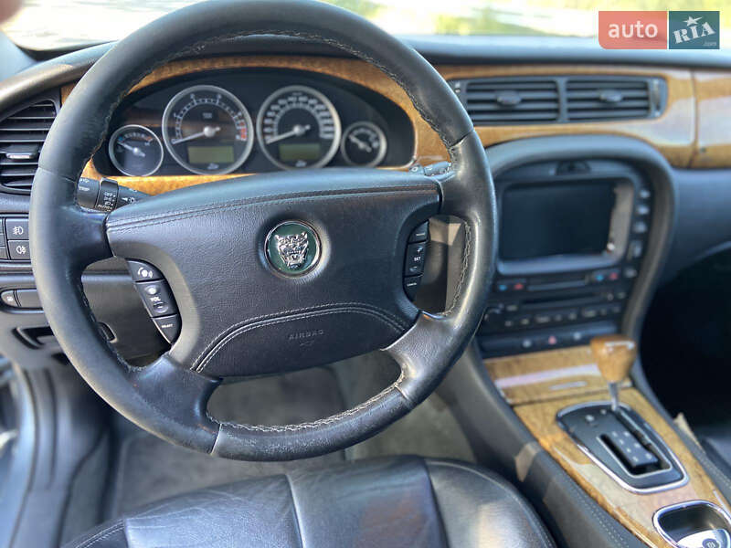 Седан Jaguar S-Type 2006 в Виннице