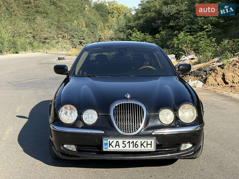 Седан Jaguar S-Type 2000 в Киеве