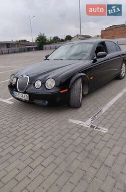 Седан Jaguar S-Type 2004 в Тернополі