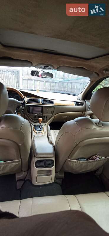 Седан Jaguar S-Type 2000 в Фастове