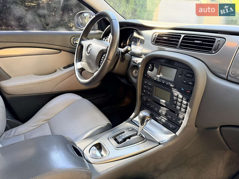 Седан Jaguar S-Type 2007 в Днепре