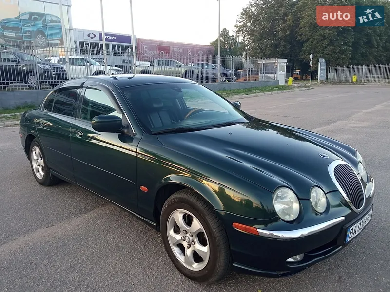 Jaguar S-Type