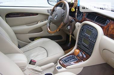 Седан Jaguar X-Type 2006 в Днепре