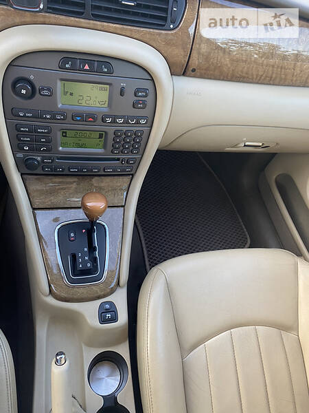 Седан Jaguar X-Type 2008 в Києві