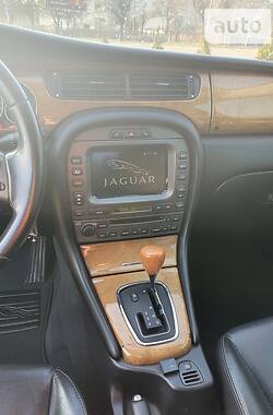 Седан Jaguar X-Type 2005 в Дрогобыче