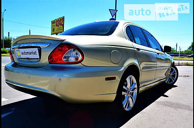 Седан Jaguar X-Type 2008 в Киеве