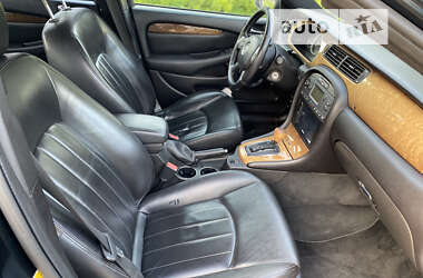 Седан Jaguar X-Type 2005 в 