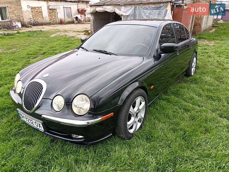 Седан Jaguar X-Type 2001 в Одесі