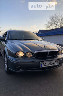 Седан Jaguar X-Type 2005 в Радивилове