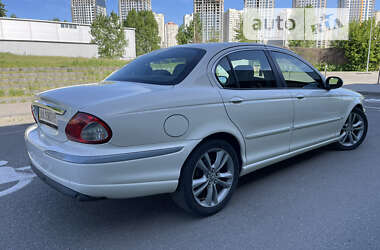 Седан Jaguar X-Type 2008 в Киеве