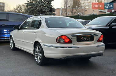 Седан Jaguar X-Type 2008 в Киеве