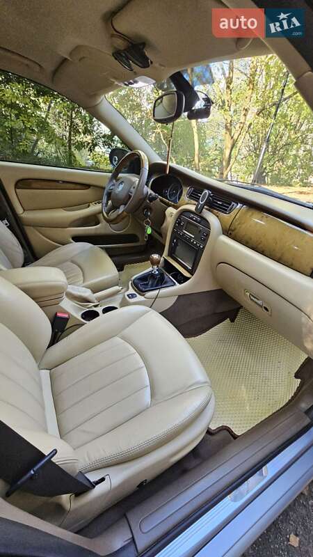 Универсал Jaguar X-Type 2006 в Киеве фото 20 Универсал Jaguar X-Type 2006 в Киеве