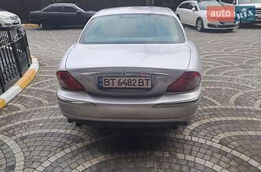 Седан Jaguar X-Type 2001 в Ірпені