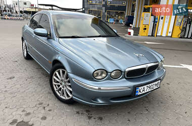 Седан Jaguar X-Type 2002 в Киеве