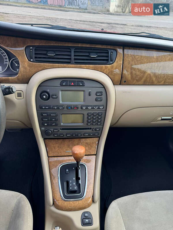 Седан Jaguar X-Type 2007 в Львові