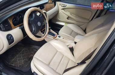 Седан Jaguar X-Type 2002 в 