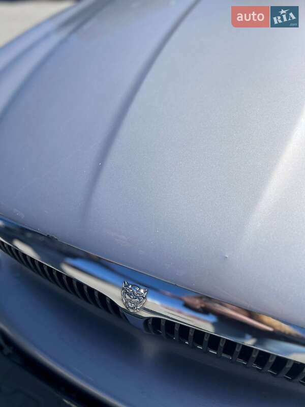 Седан Jaguar X-Type 2001 в Львове