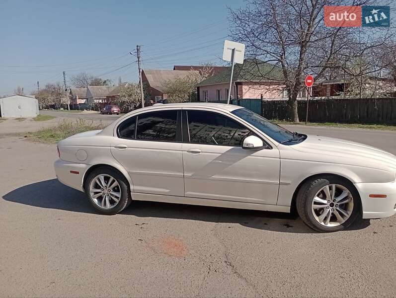 Седан Jaguar X-Type 2008 в Ахтырке