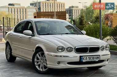 Седан Jaguar X-Type 2007 в Киеве